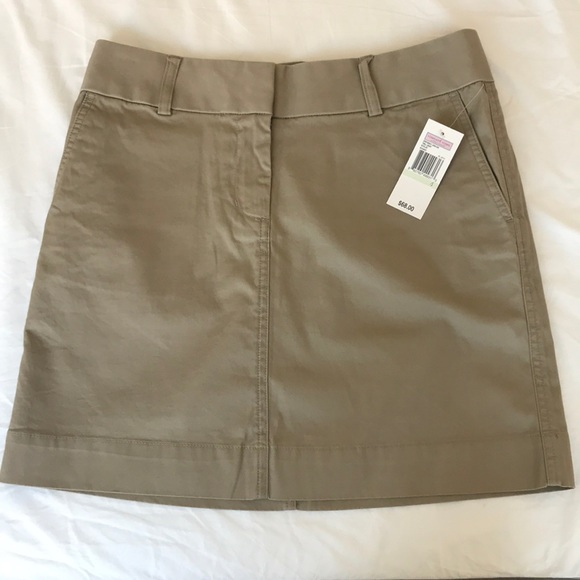 Vineyard Vines Dresses & Skirts - NWT Vineyard Vines khaki skirt